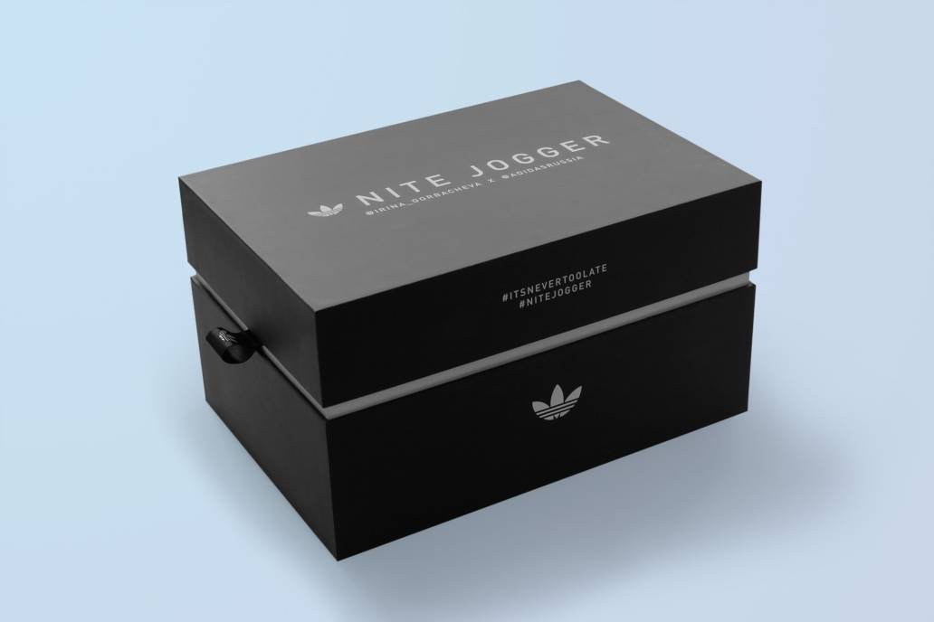 Изготовление коробок из картона с логотипом на заказ